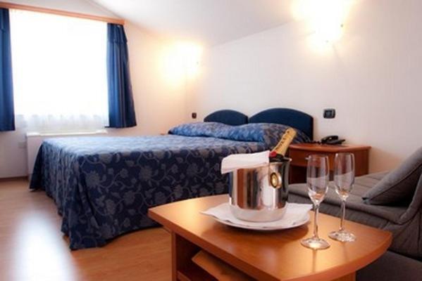Hotel Makin Novigrad  ห้อง รูปภาพ